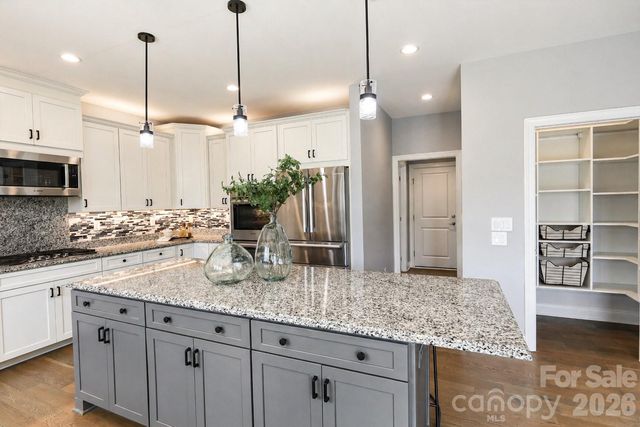 966 Chippenham Avenue, Lancaster, SC 29720