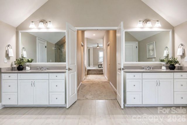 966 Chippenham Avenue, Lancaster, SC 29720
