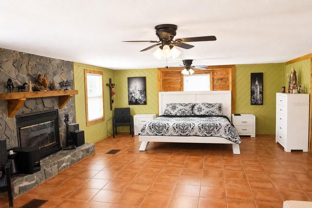 15355 SW 85 AVENUE, Dunnellon, FL 34432