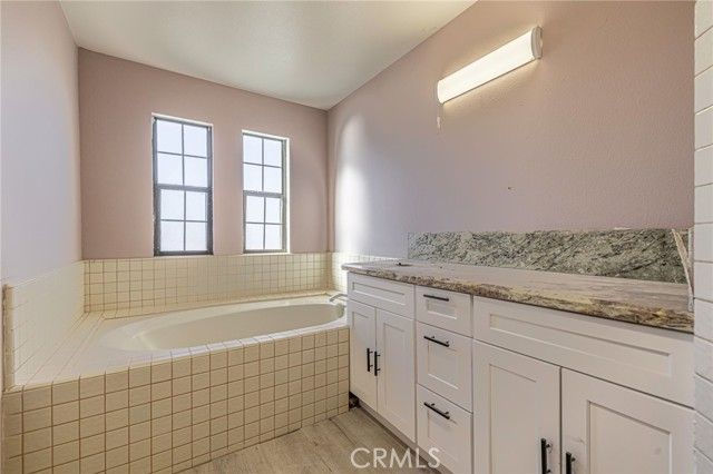 4835 W Avenue M6, Lancaster, CA 93536