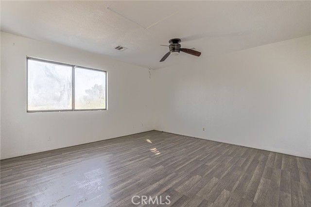 4835 W Avenue M6, Lancaster, CA 93536