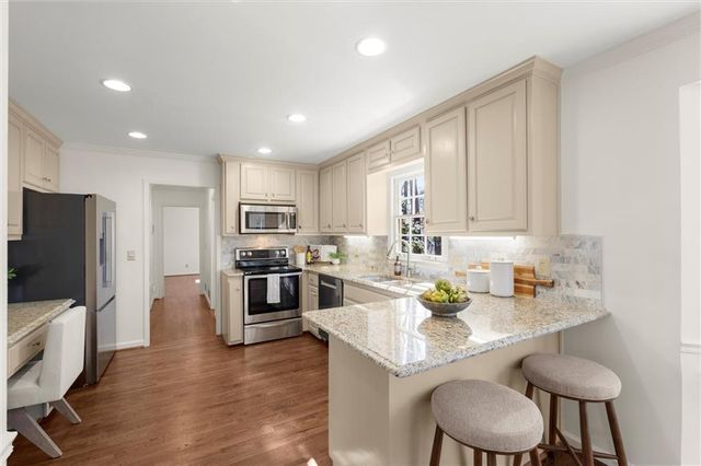 1098 Princeton NE Walk, Marietta, GA 30068