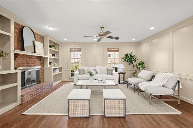 1098 Princeton NE Walk, Marietta, GA 30068