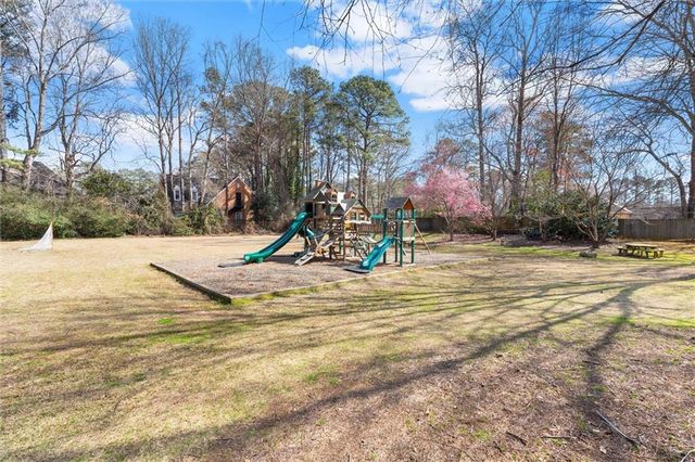 1098 Princeton NE Walk, Marietta, GA 30068