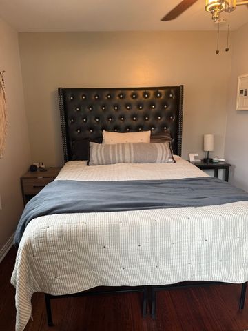 949 Kenyon Street, Downers Grove, IL 60516