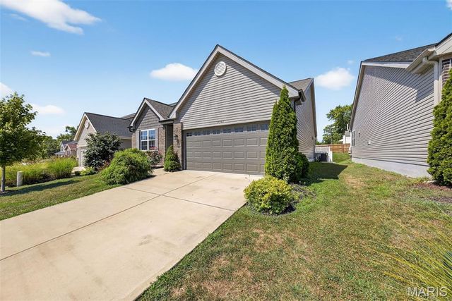 9507 Forman View Drive, St Louis, MO 63123