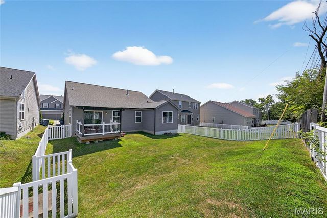 9507 Forman View Drive, St Louis, MO 63123