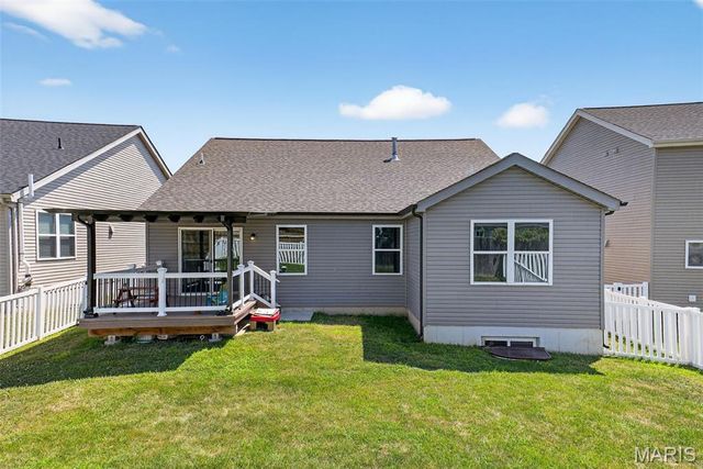 9507 Forman View Drive, St Louis, MO 63123