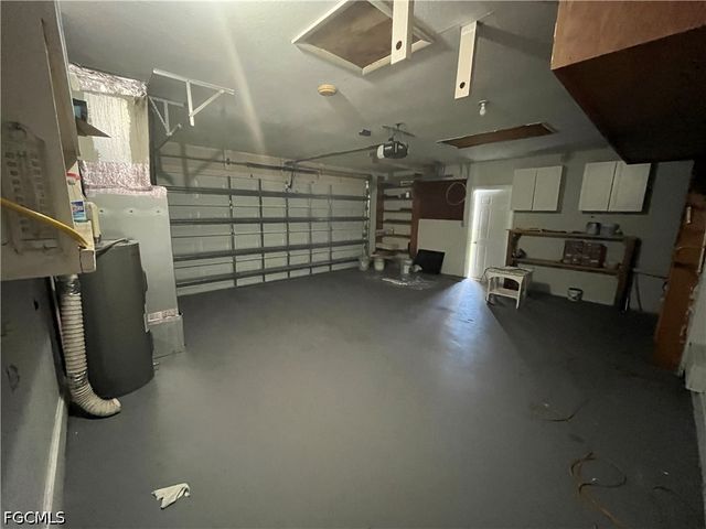 2031 Maravilla CIR, Fort Myers, FL 33901