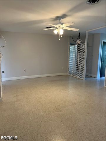 2031 Maravilla CIR, Fort Myers, FL 33901