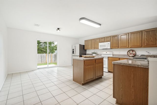 2208 Lookout Lane, Denton, TX 76207