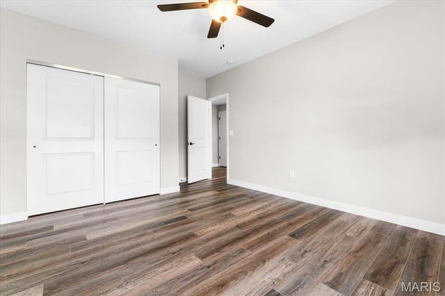 8085 Villa Valley Lane, Caseyville, IL 62232
