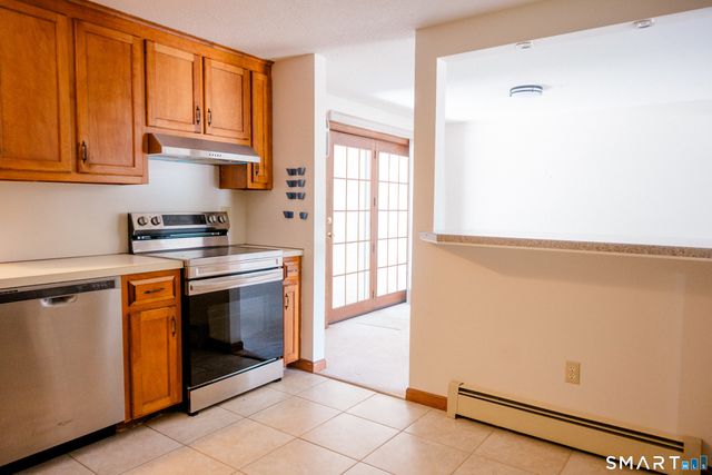129 Deer Run Trail, Manchester, CT 06042