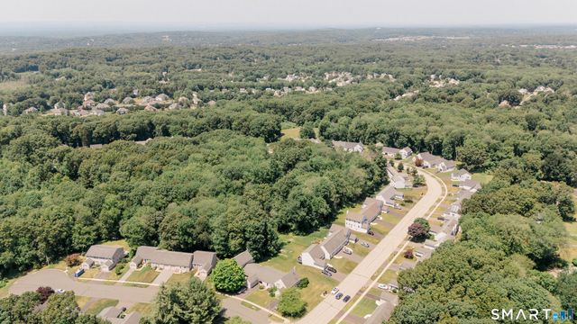 129 Deer Run Trail, Manchester, CT 06042