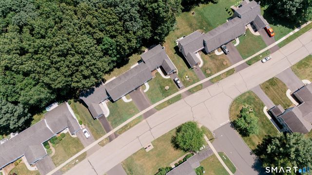 129 Deer Run Trail, Manchester, CT 06042