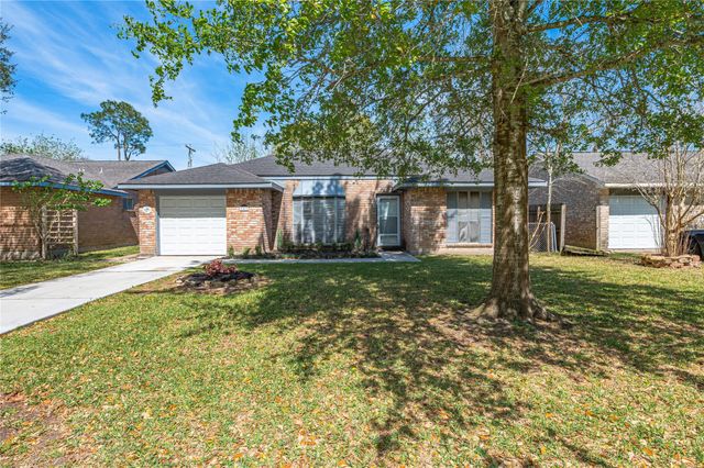 503 Bellmar Lane, Friendswood, TX 77546