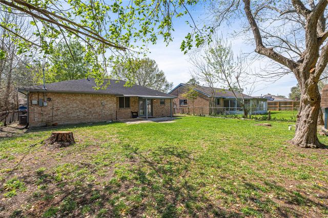 503 Bellmar Lane, Friendswood, TX 77546