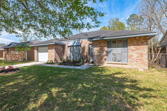 503 Bellmar Lane, Friendswood, TX 77546