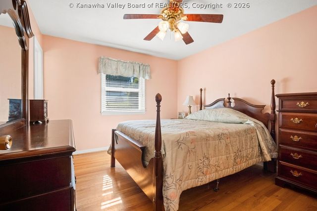 1559 Summit Drive, Charleston, WV 25302
