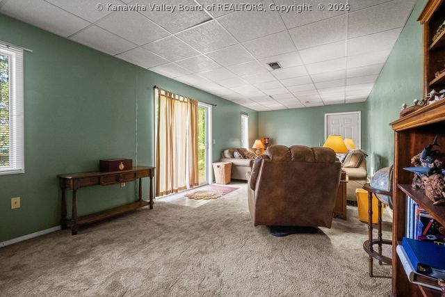 1559 Summit Drive, Charleston, WV 25302