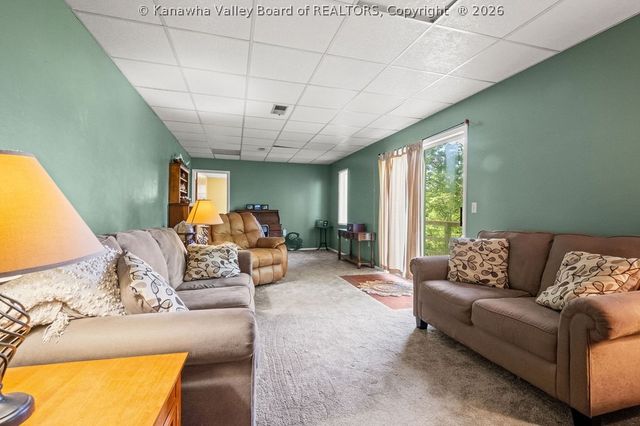 1559 Summit Drive, Charleston, WV 25302