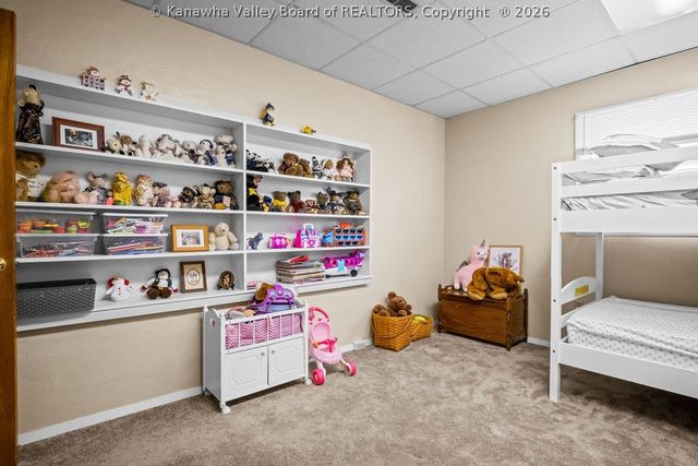 1559 Summit Drive, Charleston, WV 25302