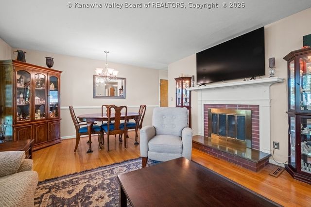 1559 Summit Drive, Charleston, WV 25302