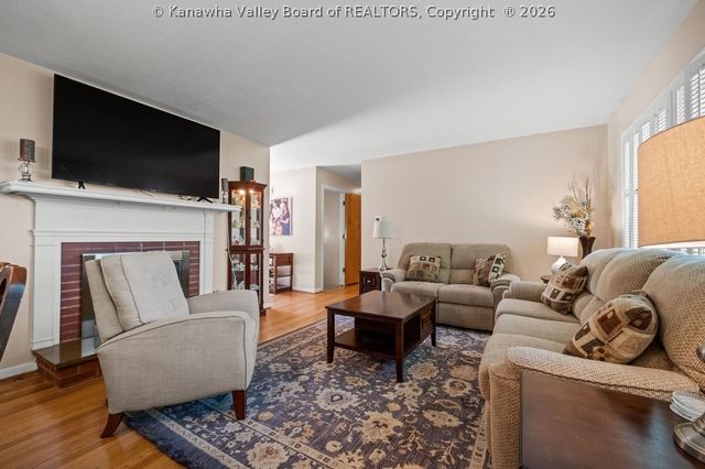 1559 Summit Drive, Charleston, WV 25302