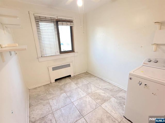 520 Broad Avenue 9, Englewood, NJ 07631