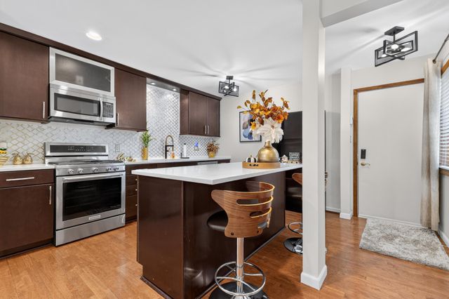 35075 Hillside Drive, Farmington Hills, MI 48335