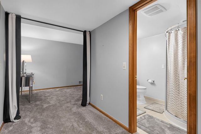 35075 Hillside Drive, Farmington Hills, MI 48335