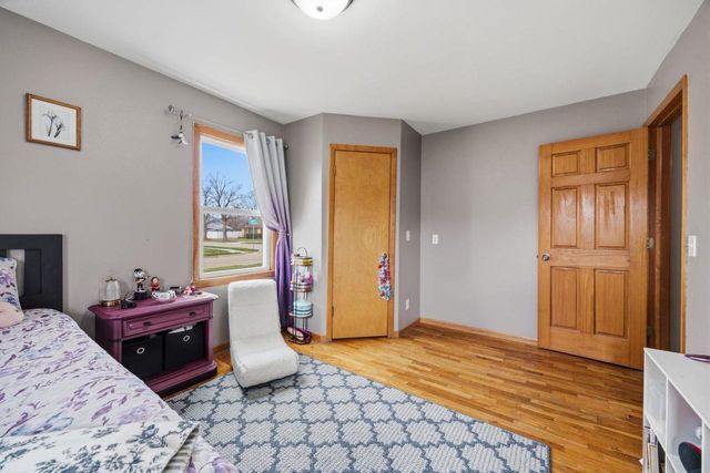 1330 Sycamore Street, Janesville, WI 53545