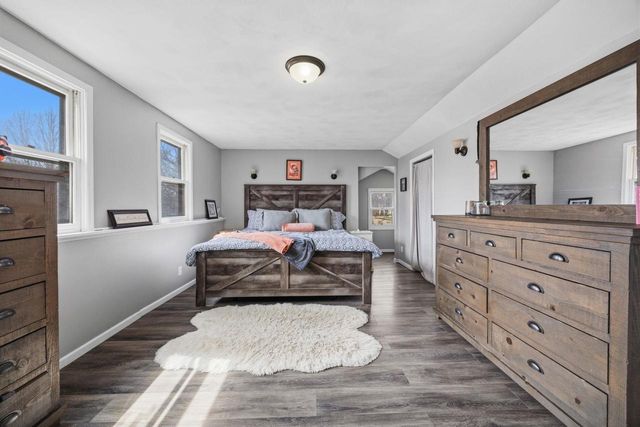 1330 Sycamore Street, Janesville, WI 53545