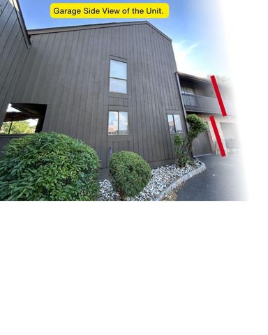 11 Westgate Drive, Edison, NJ 08820