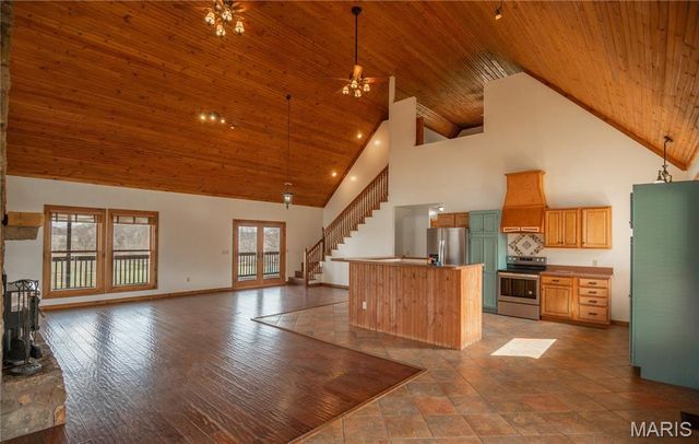 25097 State Highway 25, Bloomfield, MO 63825