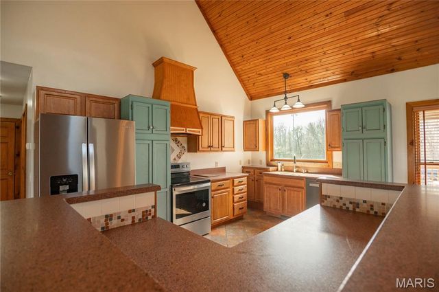 25097 State Highway 25, Bloomfield, MO 63825