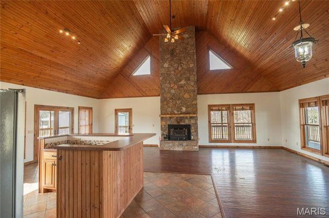 25097 State Highway 25, Bloomfield, MO 63825