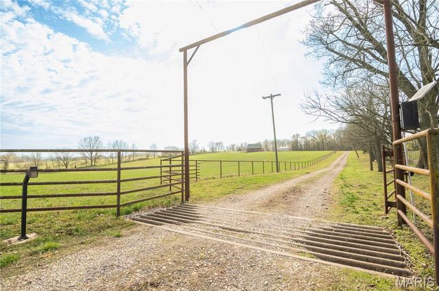 25097 State Highway 25, Bloomfield, MO 63825