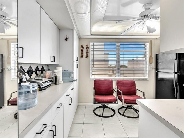 6921 Cypress Rd PH17, Plantation, FL 33317