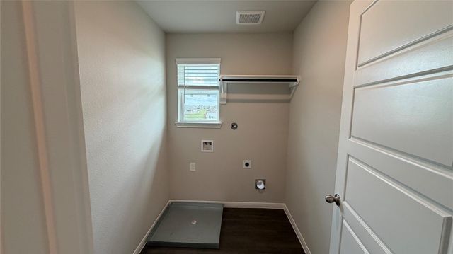 781 Marion Place Drive, Dayton, TX 77535