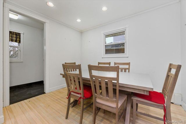 22 Sunset Trail 22, Bronx, NY 10465