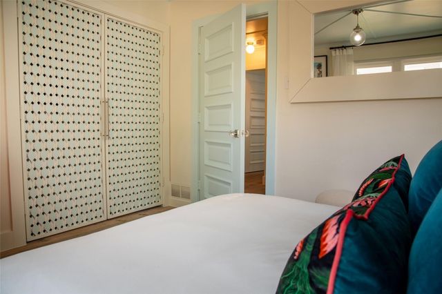 4231 Merrell, Dallas, TX 75229