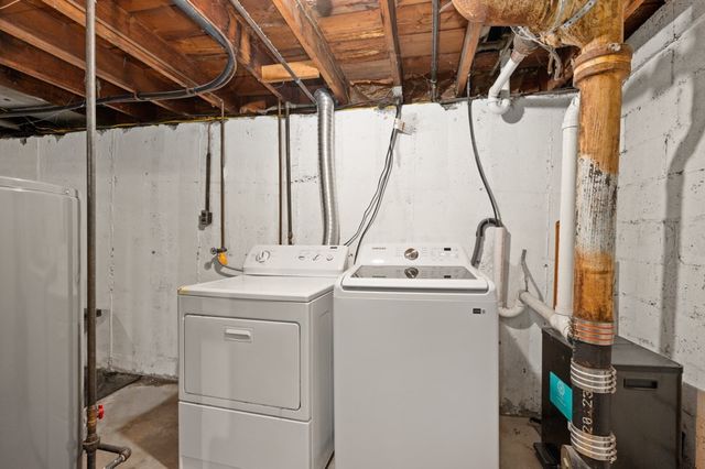 155 Ridge Rd, Revere, MA 02151