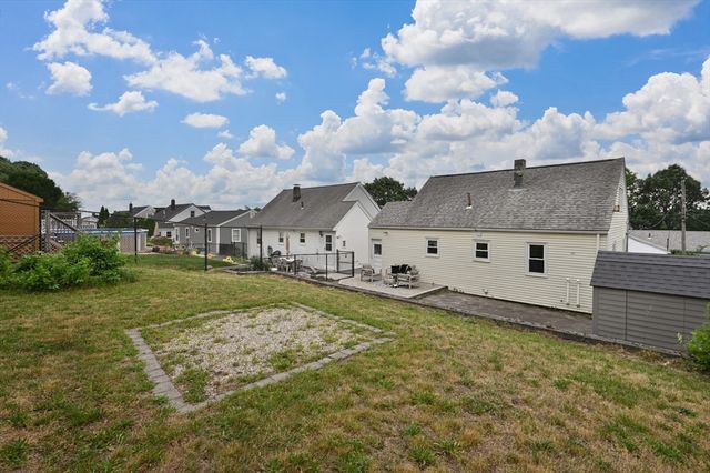 155 Ridge Rd, Revere, MA 02151
