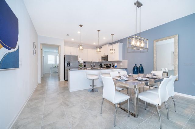 8861 CABOT CLIFFS DRIVE 104, Davenport, FL 33896