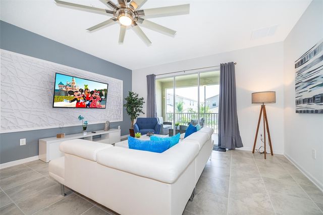 8861 CABOT CLIFFS DRIVE 104, Davenport, FL 33896