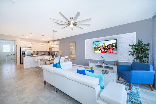 8861 CABOT CLIFFS DRIVE 104, Davenport, FL 33896