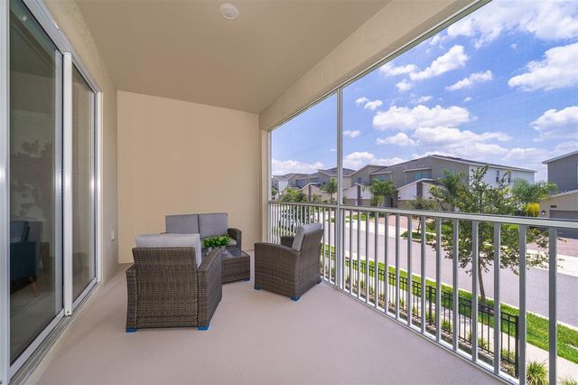 8861 CABOT CLIFFS DRIVE 104, Davenport, FL 33896