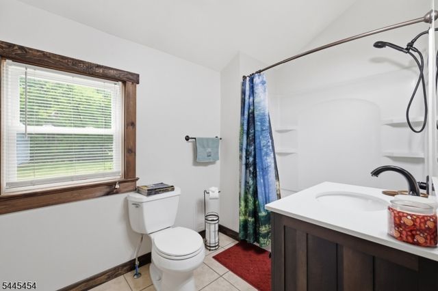 312 6Th St, Belvidere Twp., NJ 07823