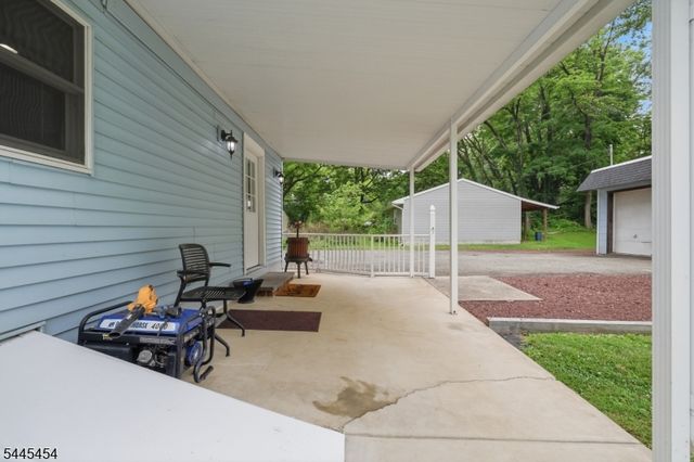 312 6Th St, Belvidere Twp., NJ 07823